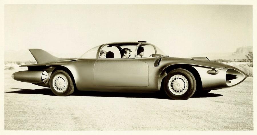  GM Firebird II Concept Car 1956 года  (фото 20 из 21)